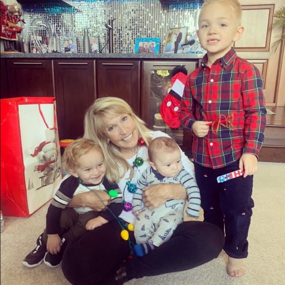 Meet your Posher, Pam